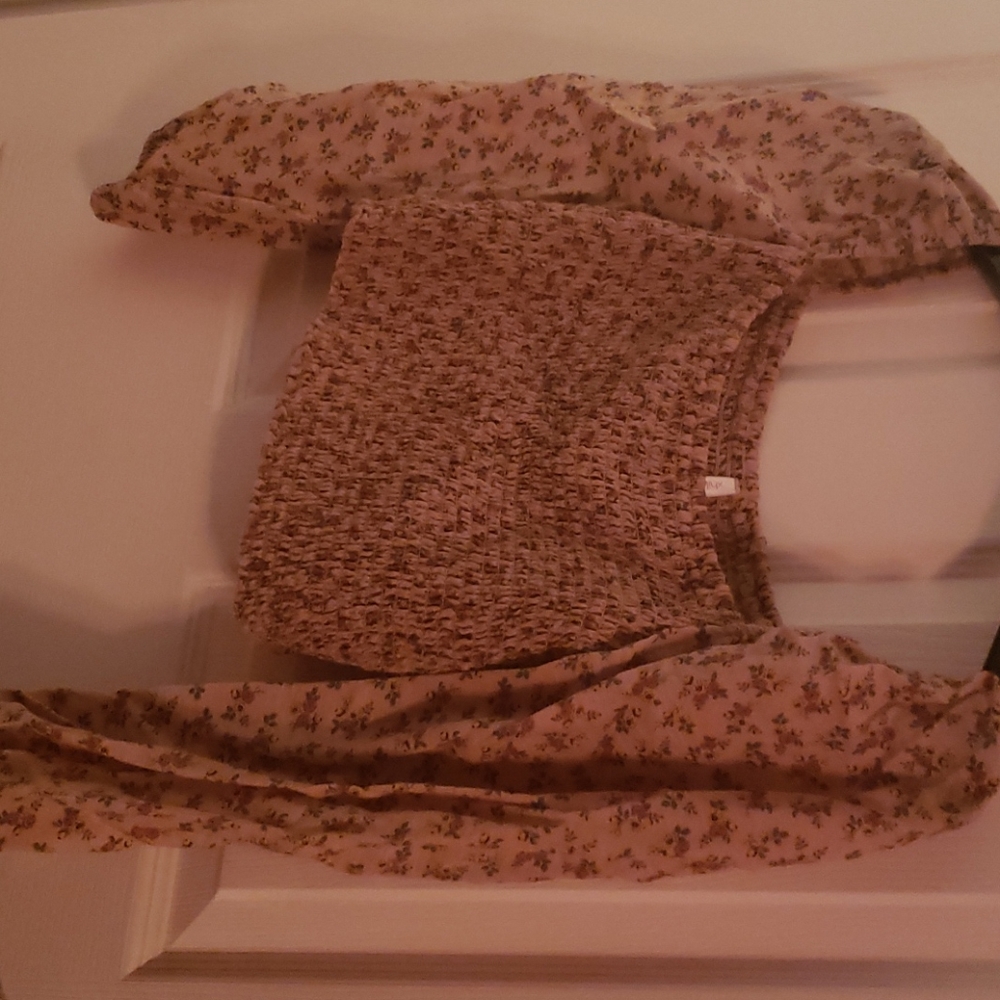 Floral crop top